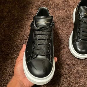 Alexander Mqueen designer shoe good condition only worn twice